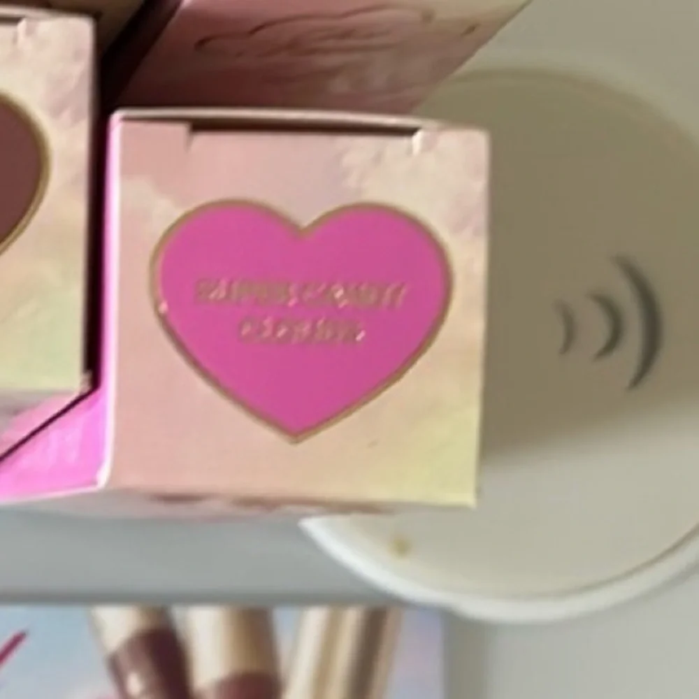 Too Faced Cloud Crush super candy clouds
